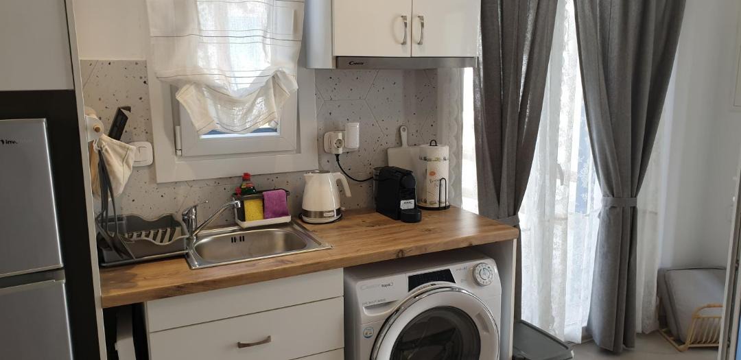 Photo of Kitchen in Platis Gialos