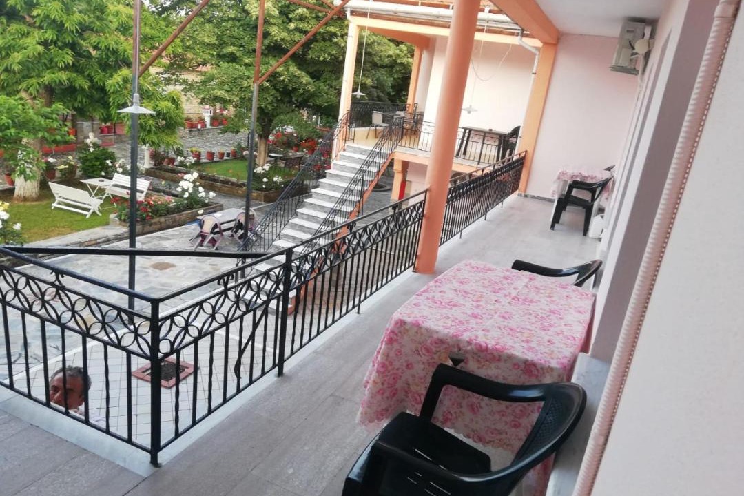 Photo of Patio Balcony in Kokkinon Neron