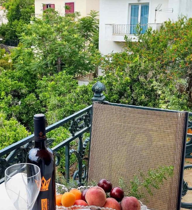 Photo of Patio Balcony in Myrina