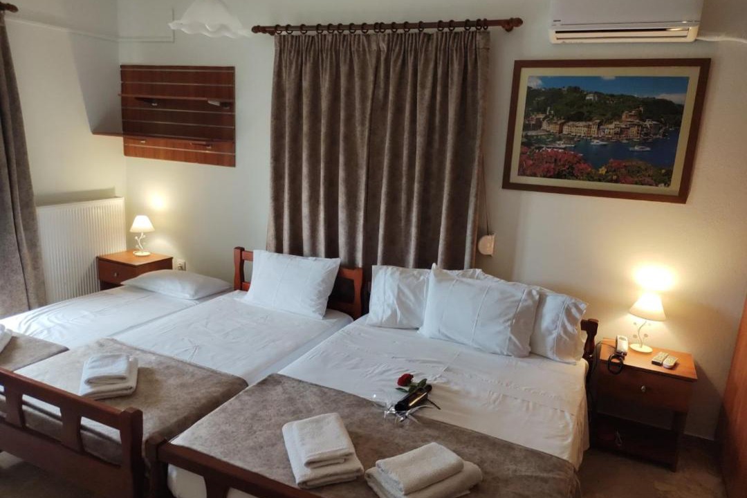 Photo of Bedroom in Myrina