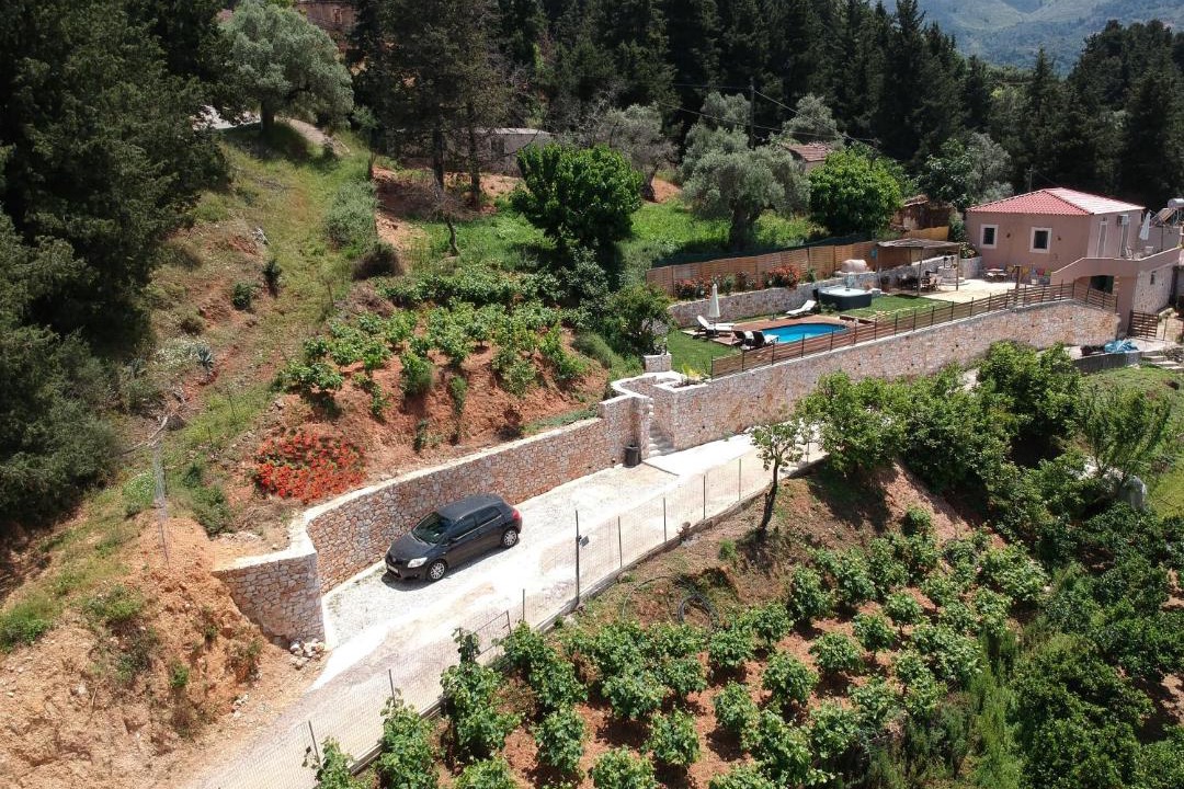 Photo of Others in Yerolakkos