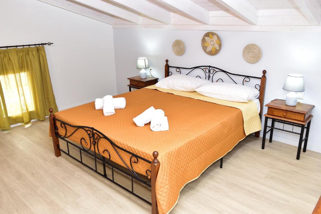 Photo of Bedroom in Razata