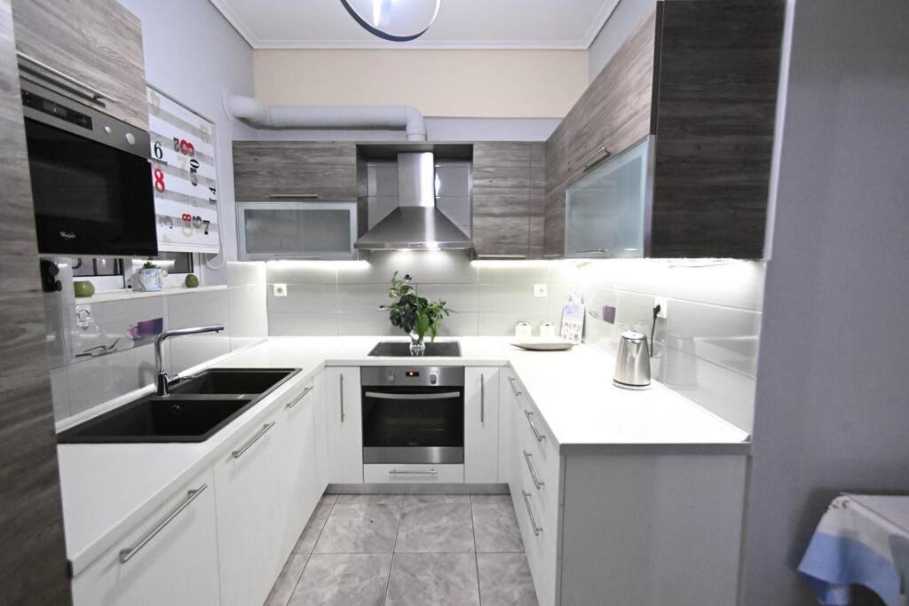 Photo of Kitchen in Elefsina