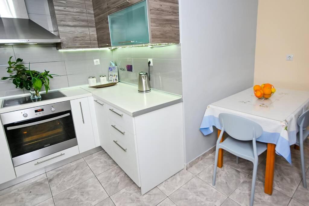 Photo of Kitchen in Elefsina