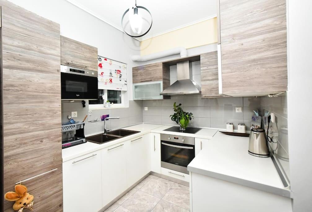 Photo of Kitchen in Elefsina