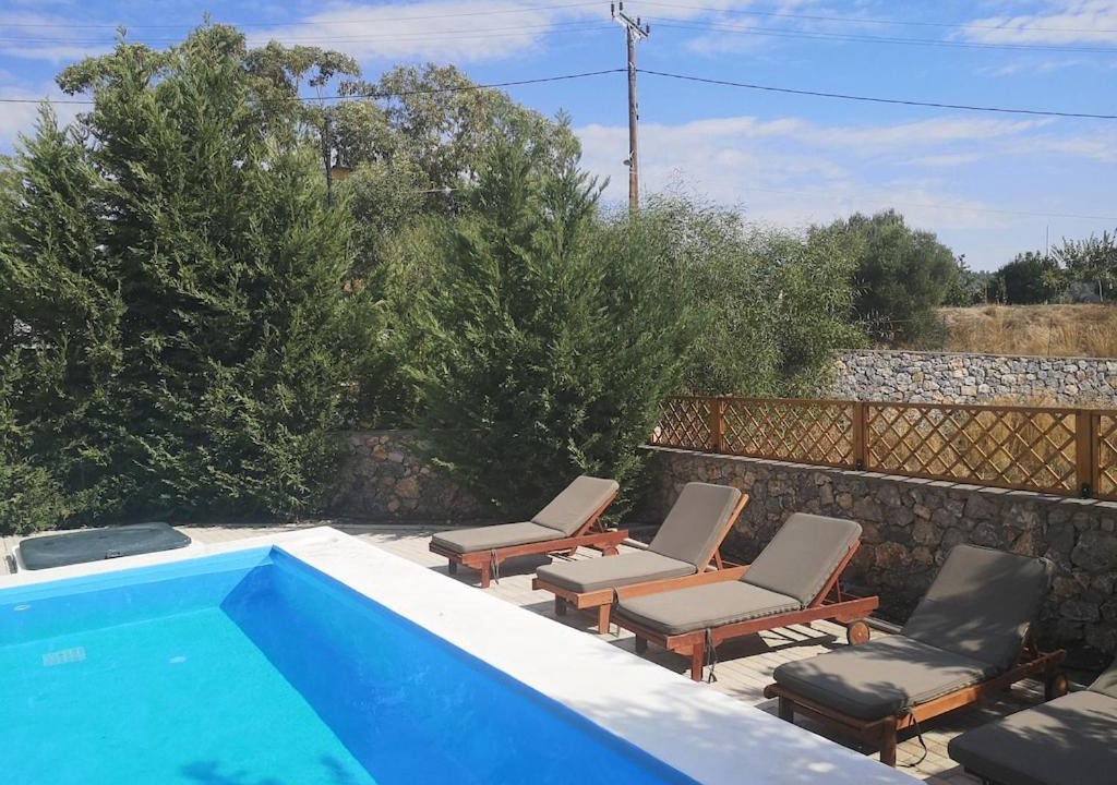 Photo of Others in Lardos