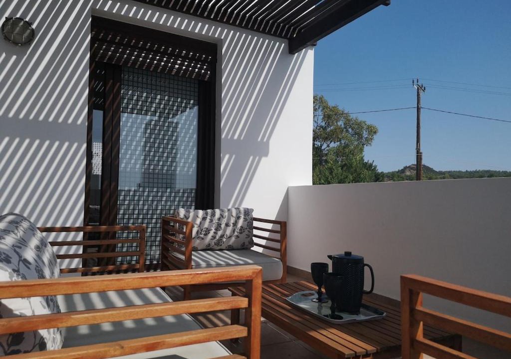 Photo of Others in Lardos