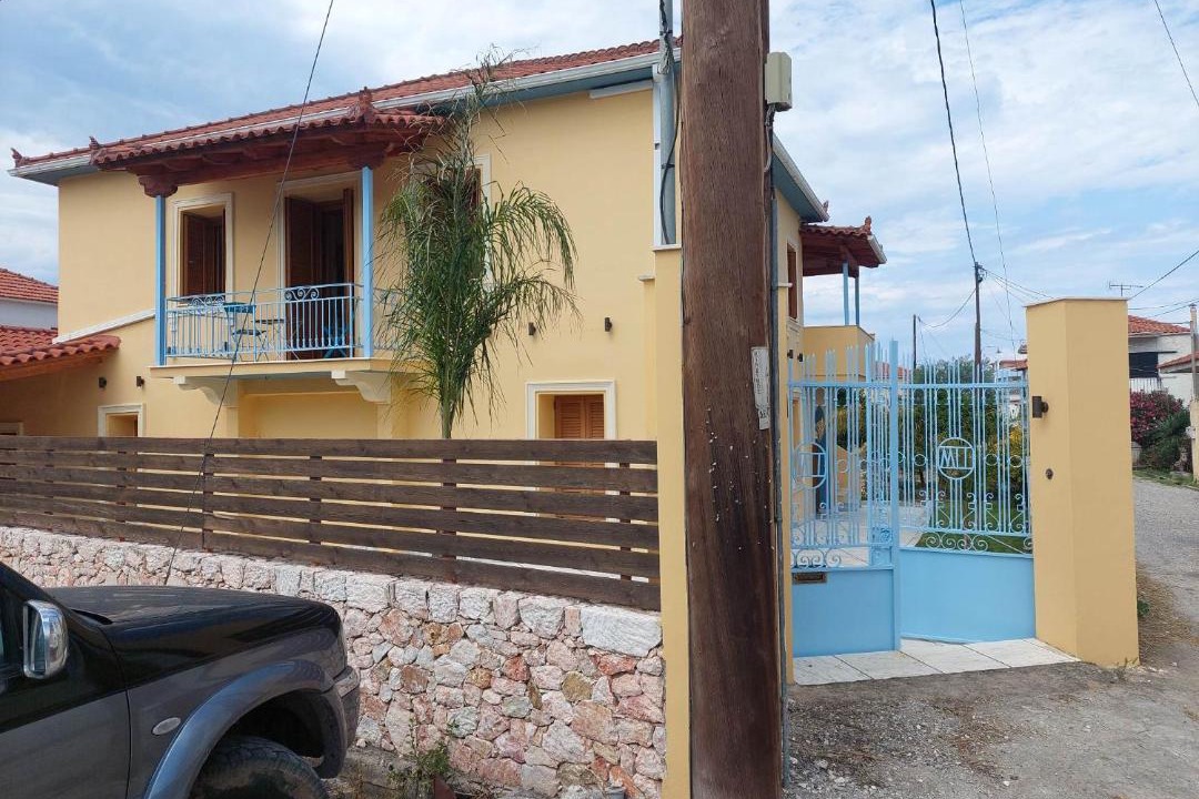 Photo of Buildings in Eleonas