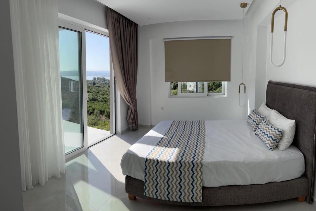 Photo of Bedroom in Exopoli