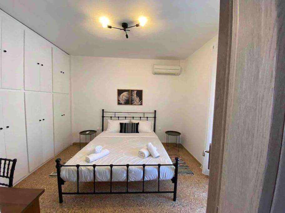 Photo of Bedroom in Lavreotiki