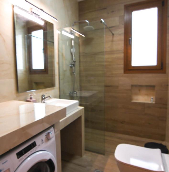 Photo of Bathroom in Ireon