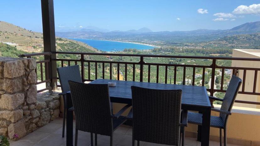 Photo of Patio Balcony in Exopoli