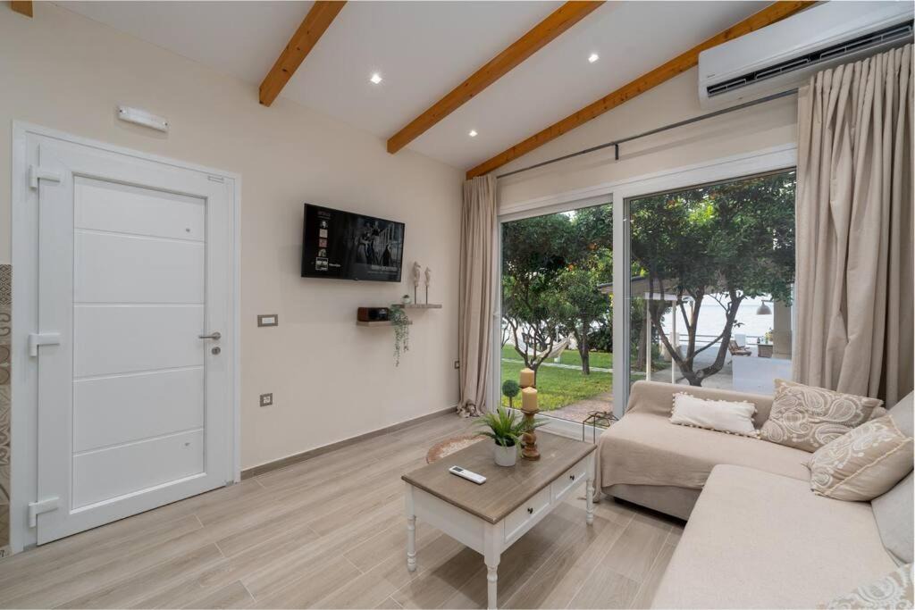 Photo of Livingroom in Rodia
