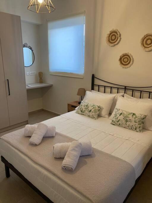 Photo of Bedroom in Gialos
