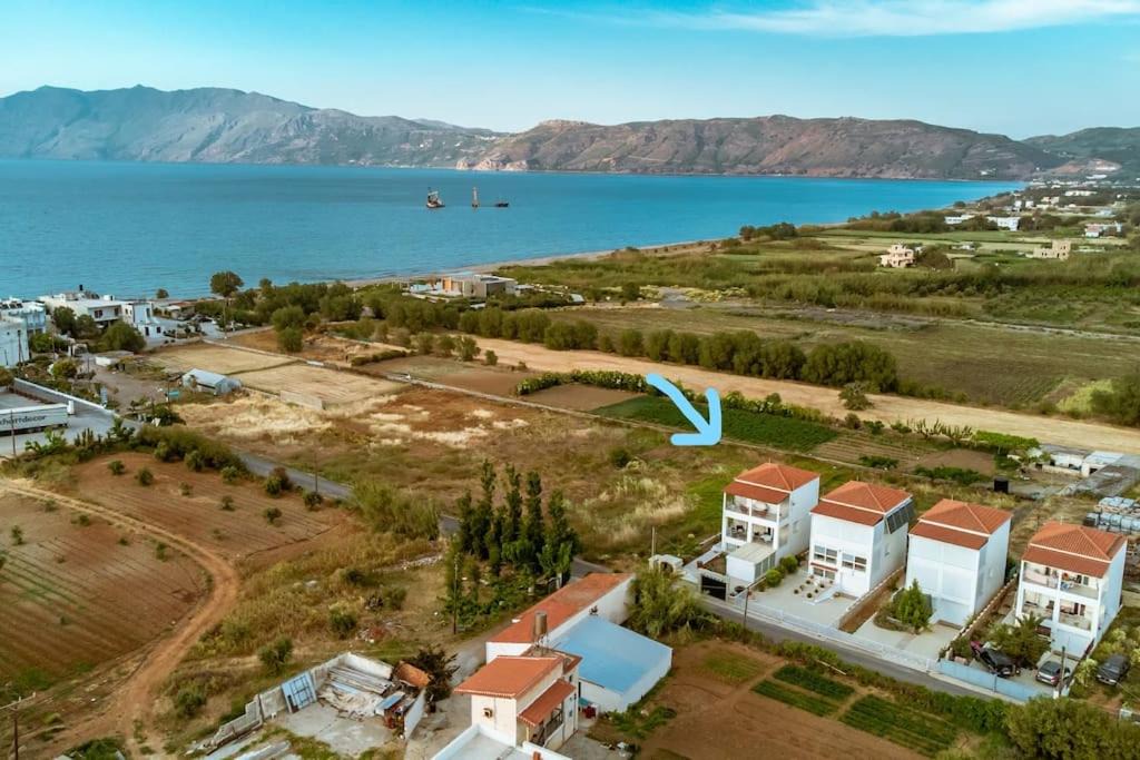 Photo of Outdoor in Korfalonas