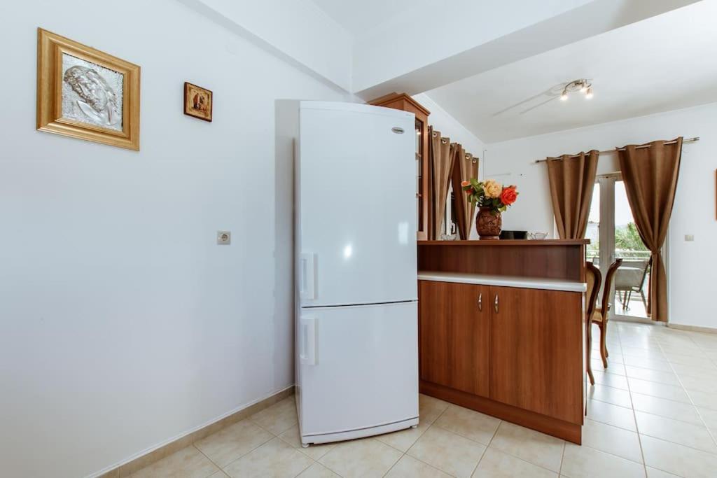 Photo of Others in Korfalonas