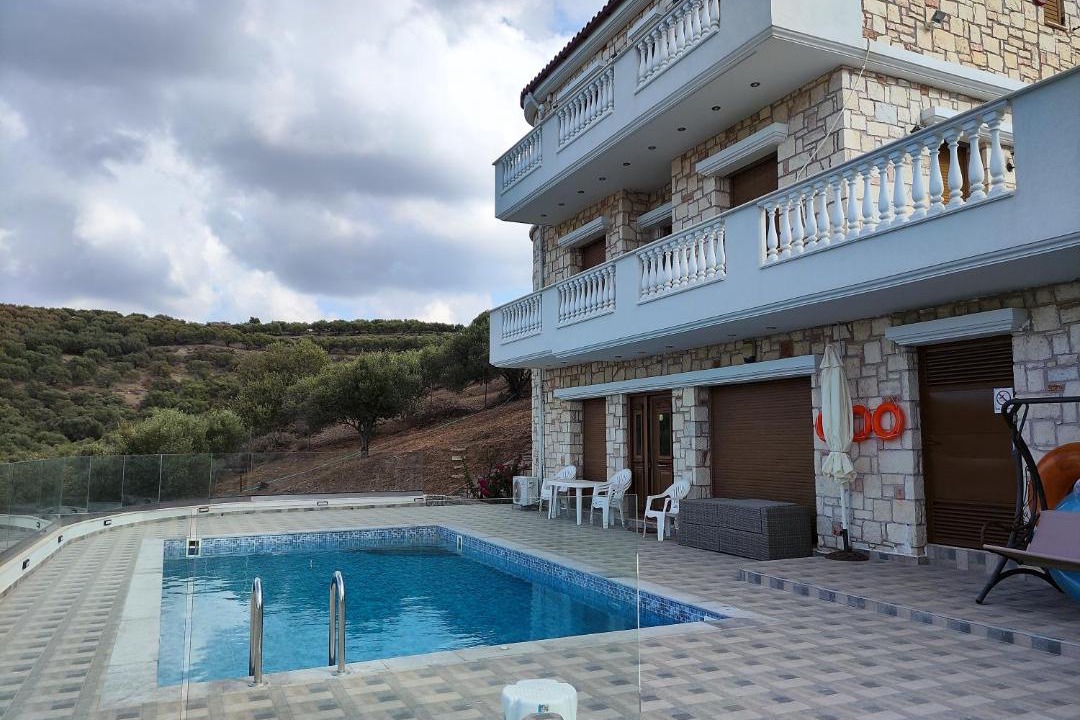 Photo of Others in Pano Chersonissos