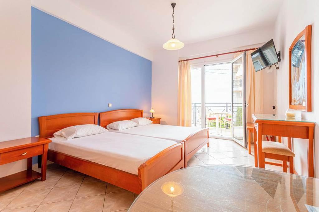 Photo of Bedroom in Foinikounta
