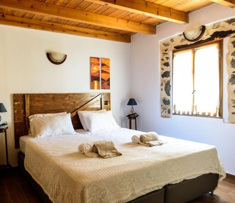 Photo of Bedroom in Drimiskos