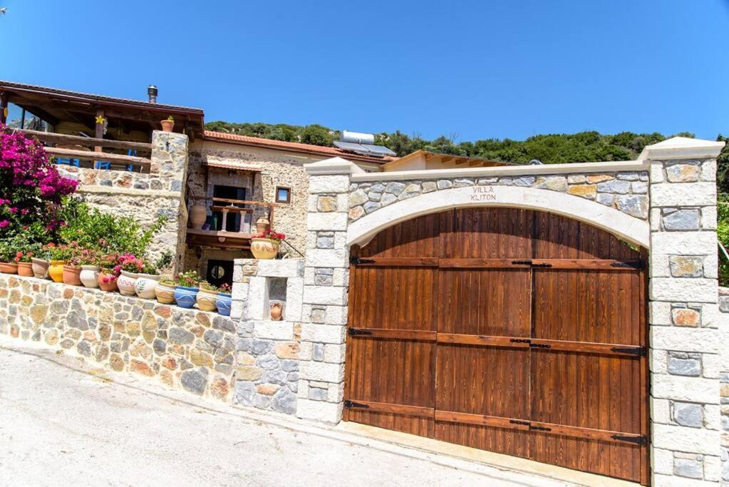 Photo of Buildings in Drimiskos