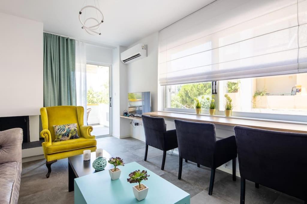 Photo of Livingroom in Voula