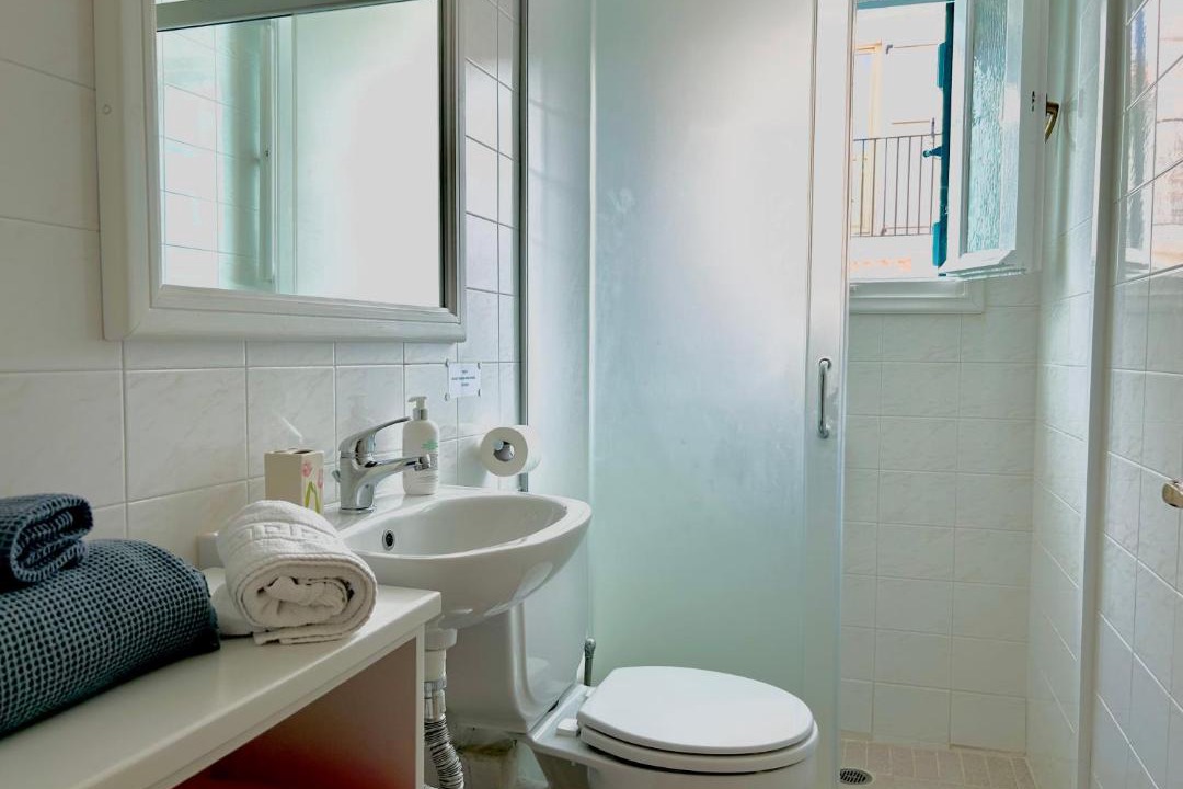Photo of Bathroom in Fiskardo