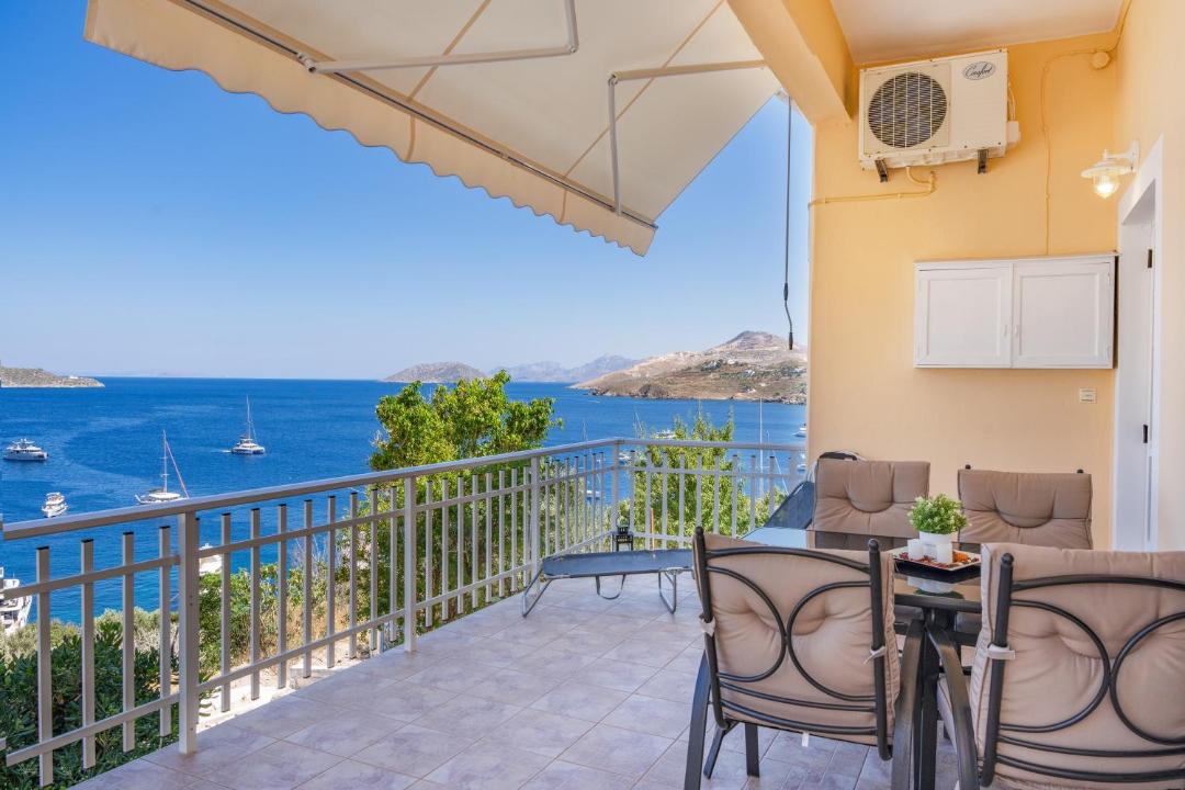 Photo of Patio Balcony in Leros