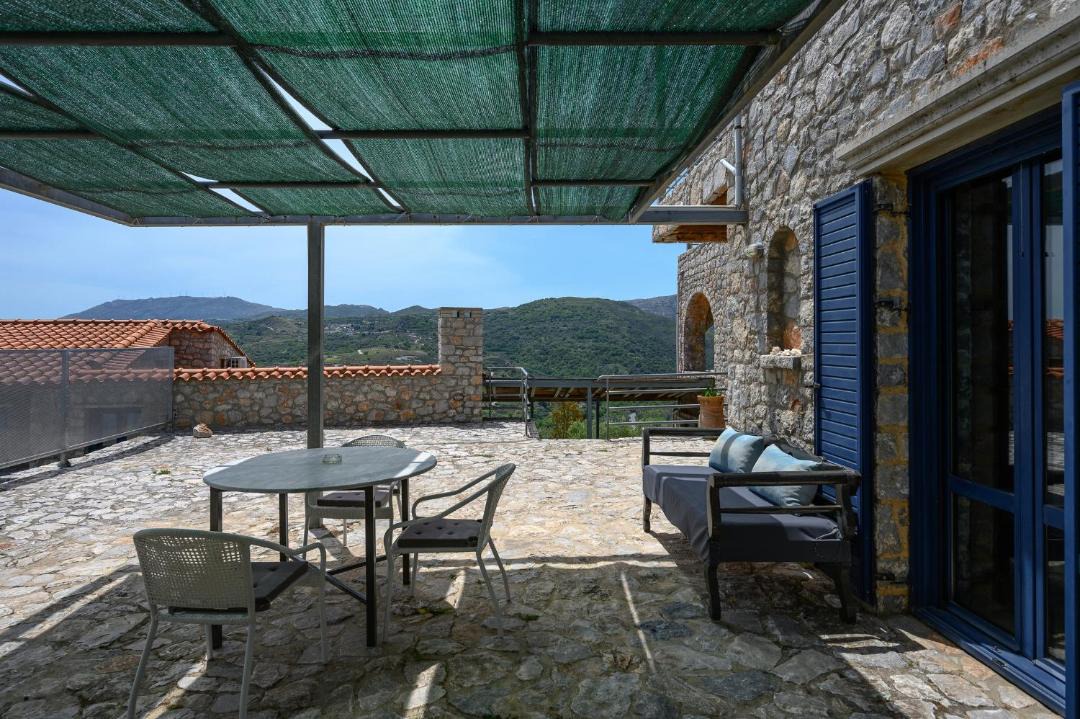 Photo of Patio Balcony in Lampini