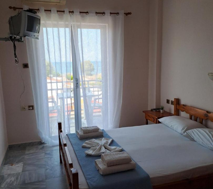 Photo of Bedroom in Nea Mesagkala