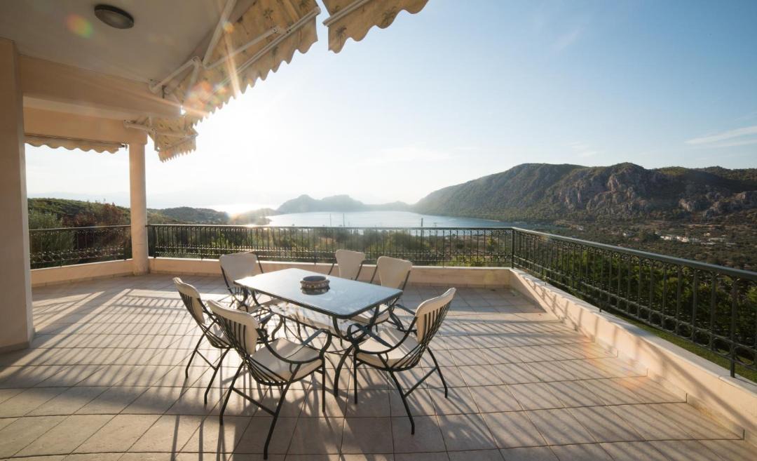 Photo of Patio Balcony in Limni Vouliagmenis