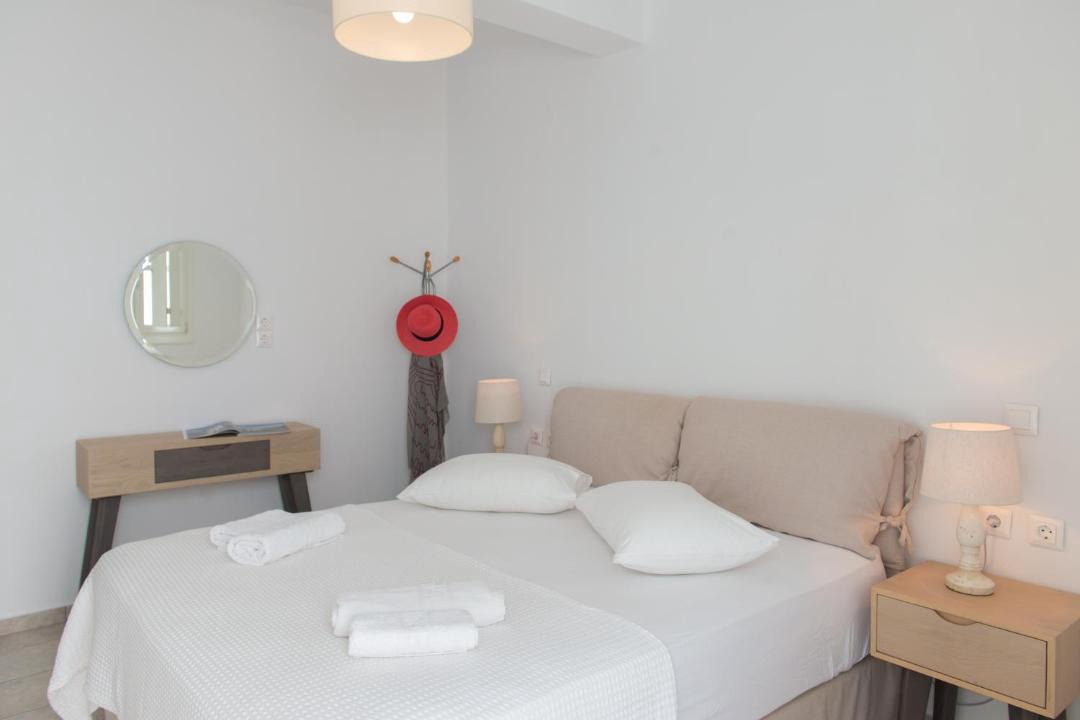 Photo of Bedroom in Platis Gialos