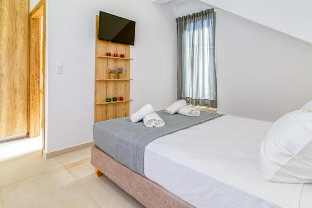 Photo of Bedroom in Maleme