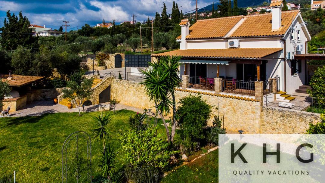 Photo of Others in Lourdata