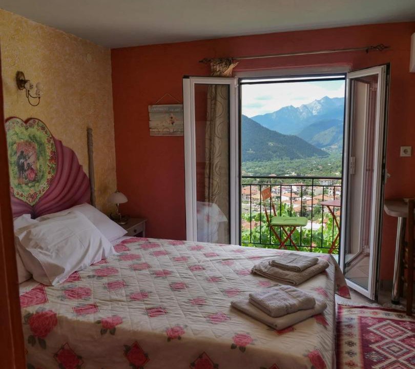 Photo of Bedroom in Karpenisi