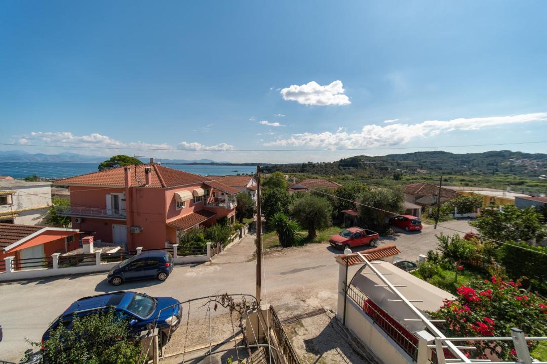 Photo of Others in Petriti