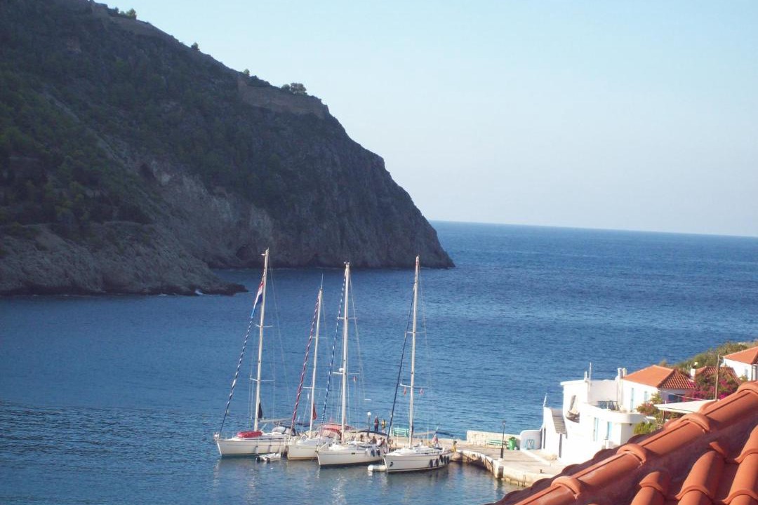 Photo of Others in Frourion