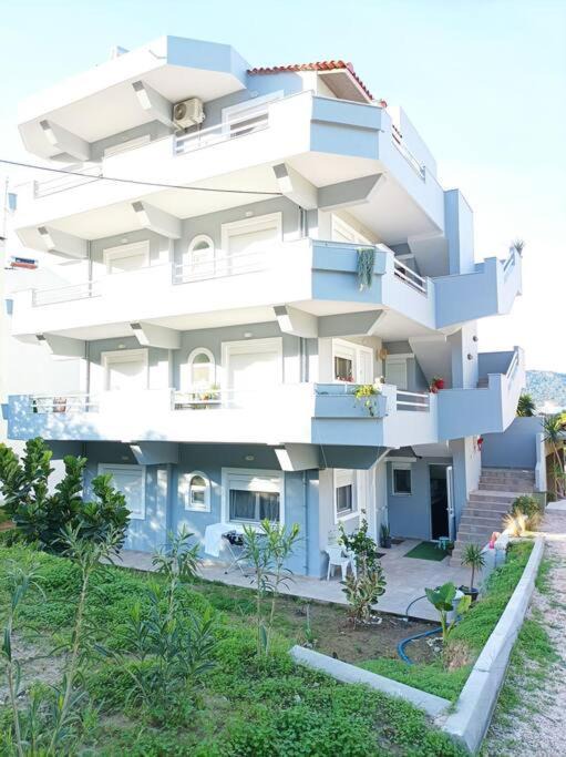 Photo of Buildings in Ixia