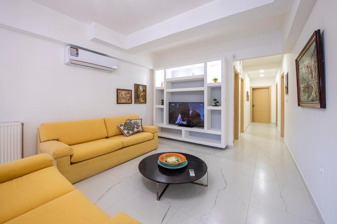 Photo of Livingroom in Ialyssos