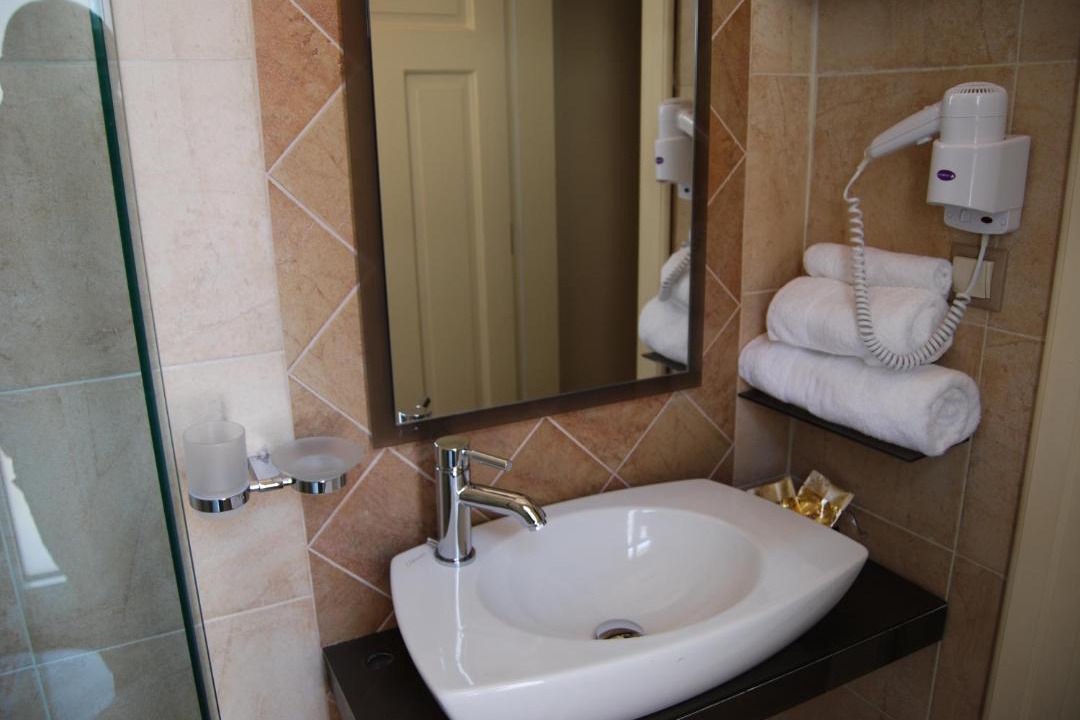 Photo of Bathroom in Kastoria