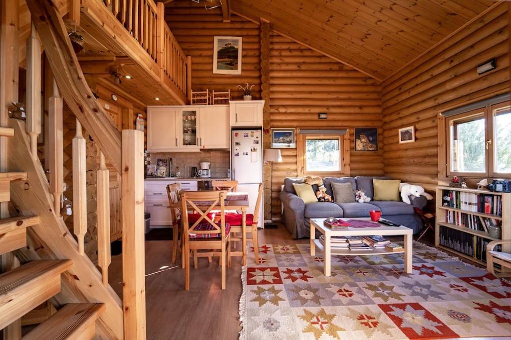 Photo of Livingroom in Karpenisi