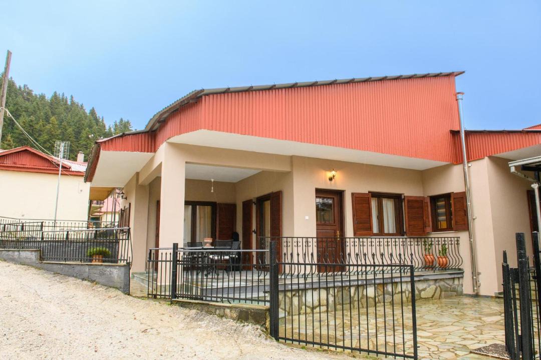 Photo of Buildings in Neraidochori