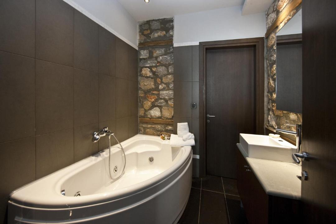 Photo of Bathroom in Aghios Athanasios