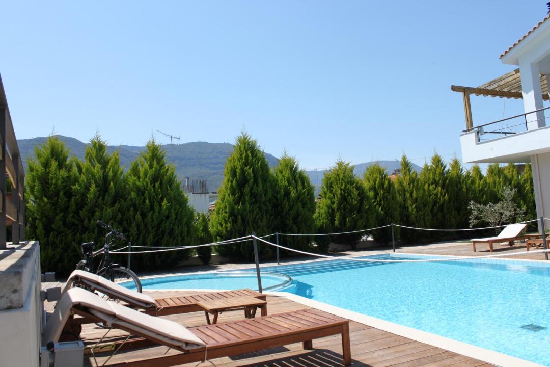 Photo of Patio Balcony in Diakofto