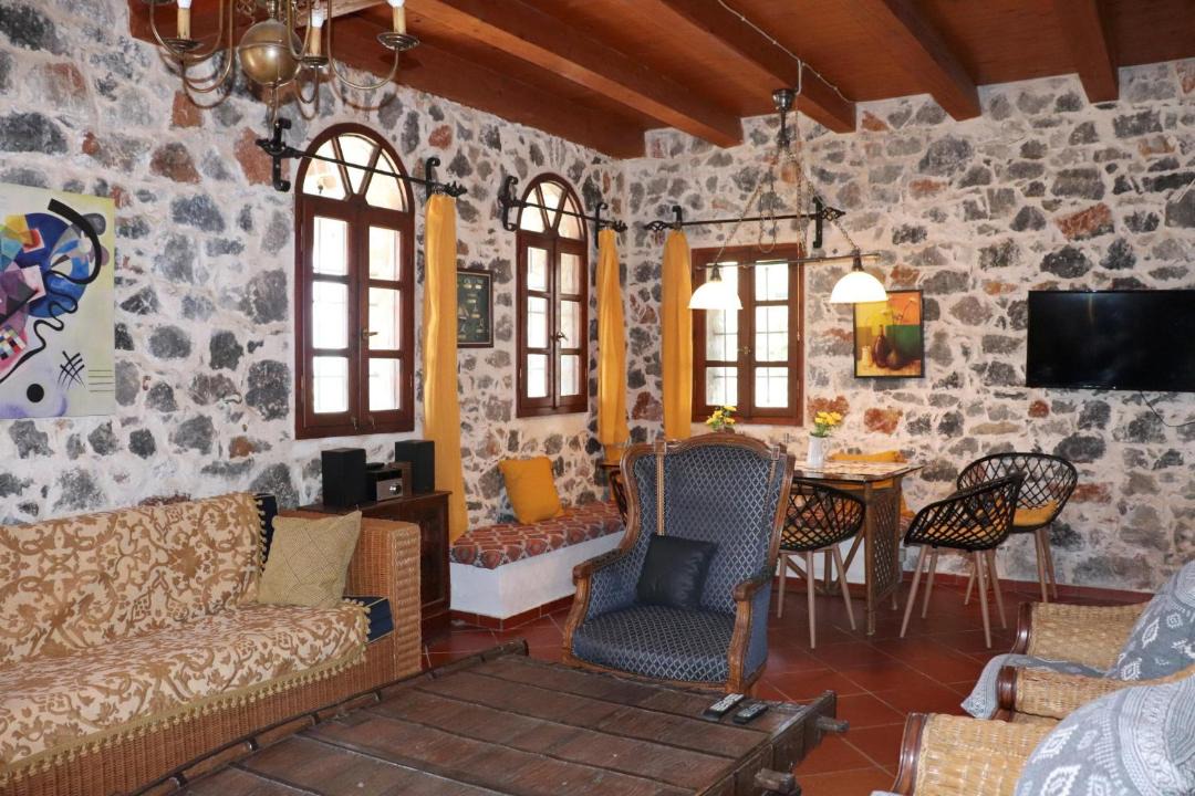 Photo of Livingroom in Triopetra