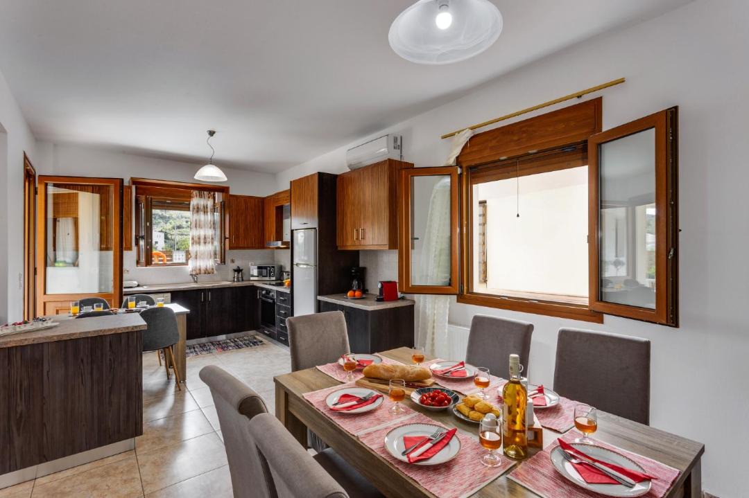 Photo of Livingroom in Chromonastiri