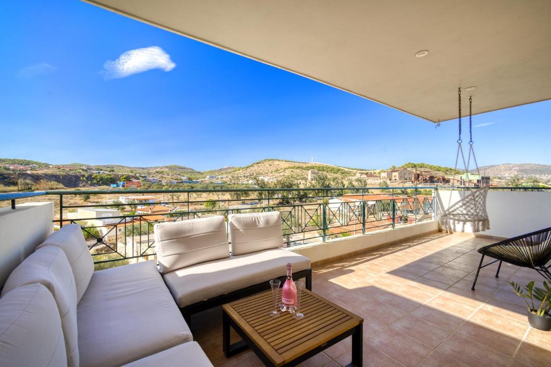 Photo of Patio Balcony in Lavreotiki