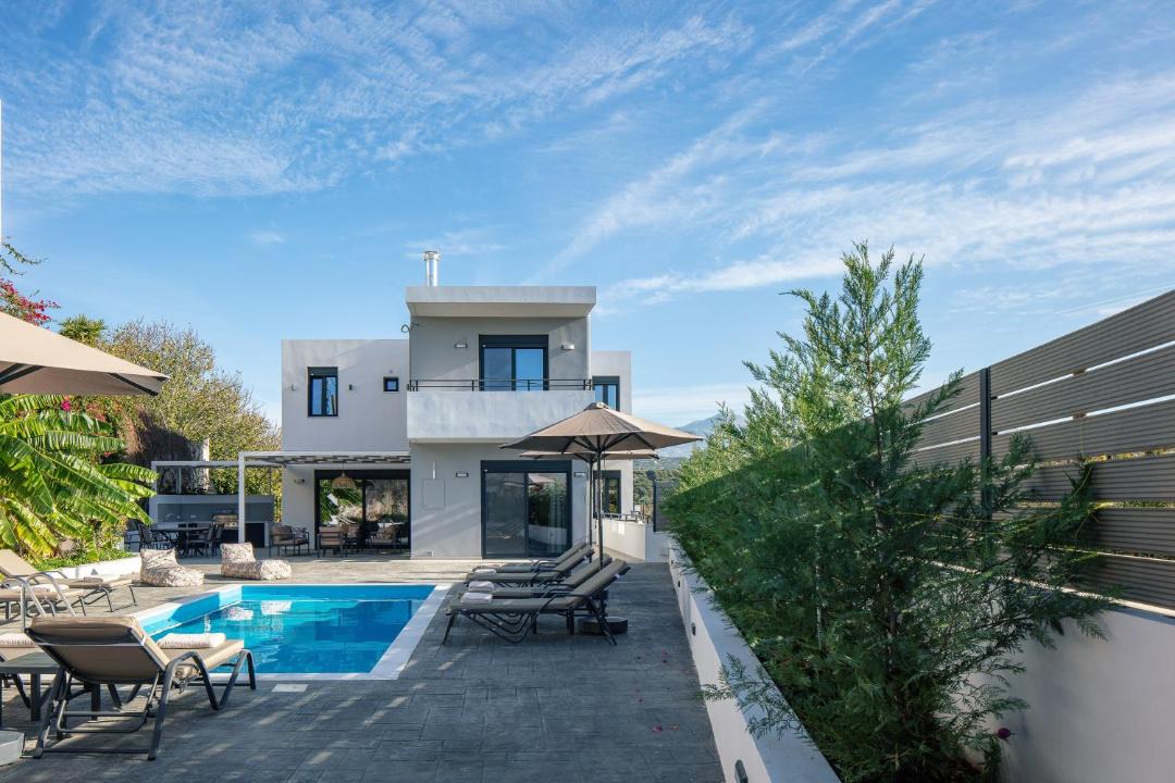 Photo of Outdoor in Prinos