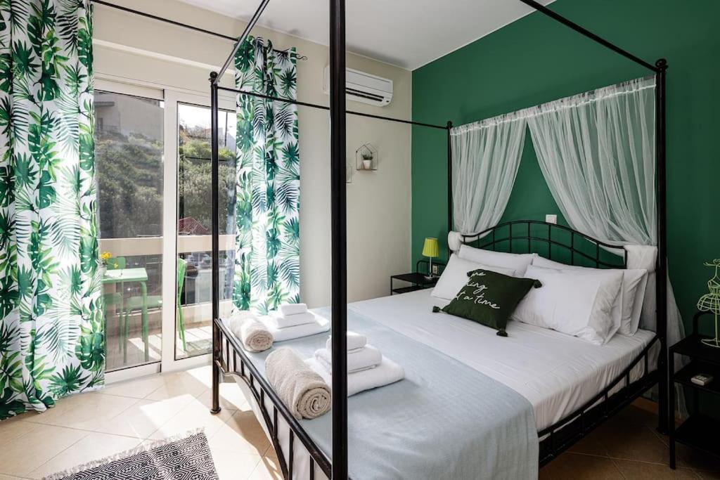 Photo of Bedroom in Megala Chorafia