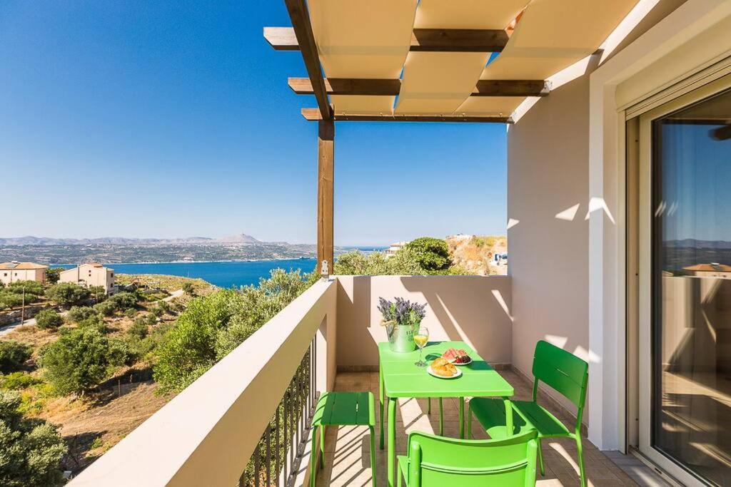 Photo of Patio Balcony in Megala Chorafia