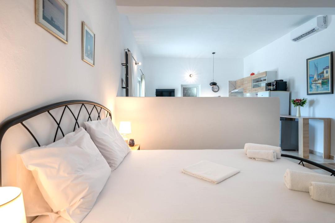 Photo of Bedroom in Mariou